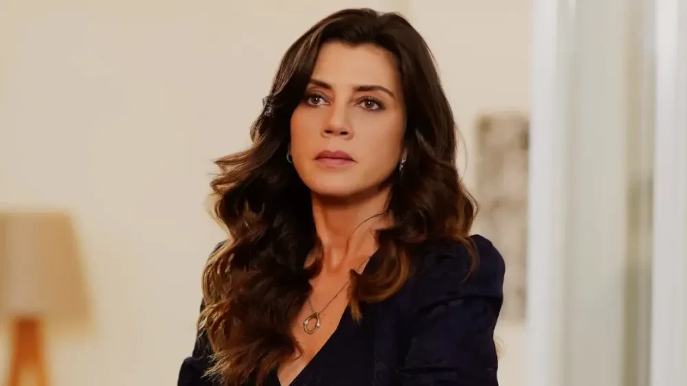 Gökçe Bahadır