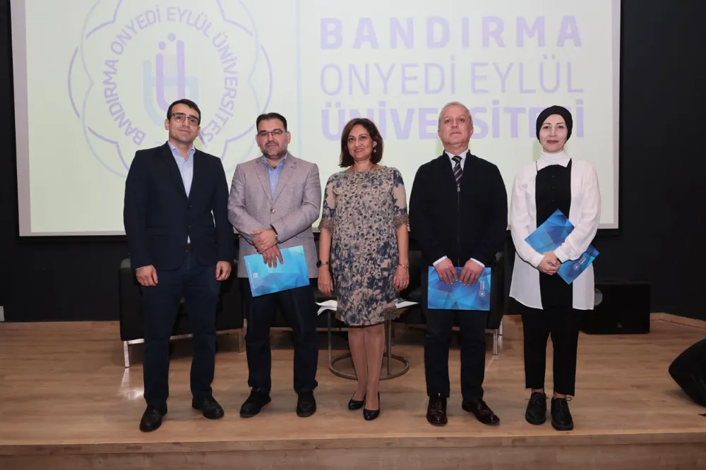 Küresel Güvenlik ve Uluslararası İş Birliği Paneli Yoğun İlgi Gördü