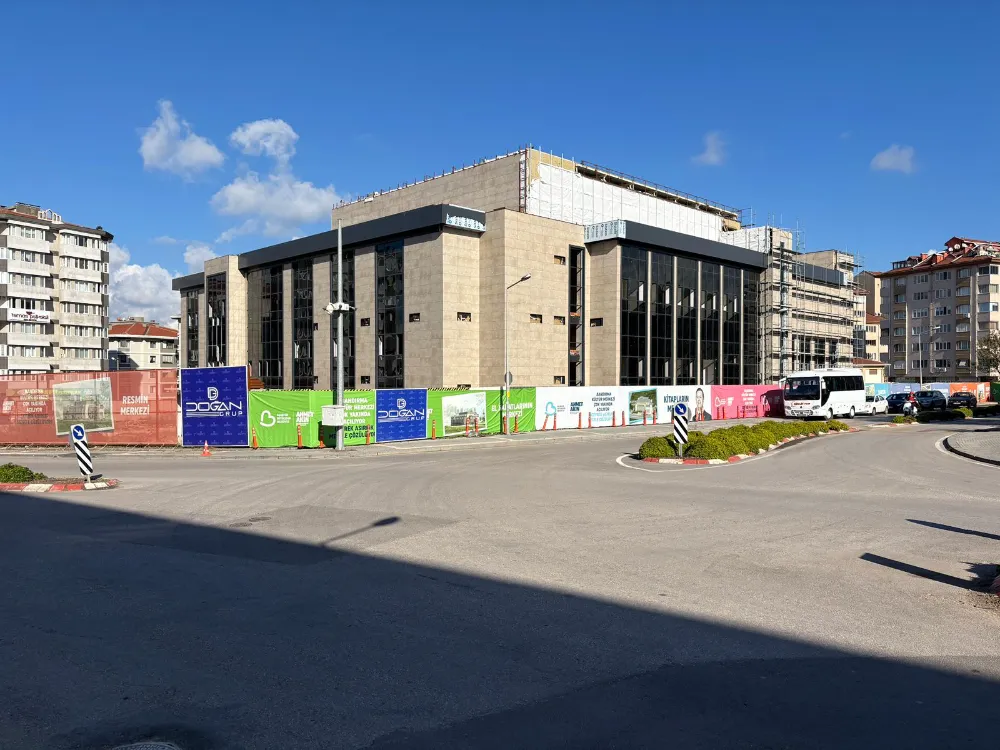 Büyükşehir’den Gençlere ve Kültüre Yatırım