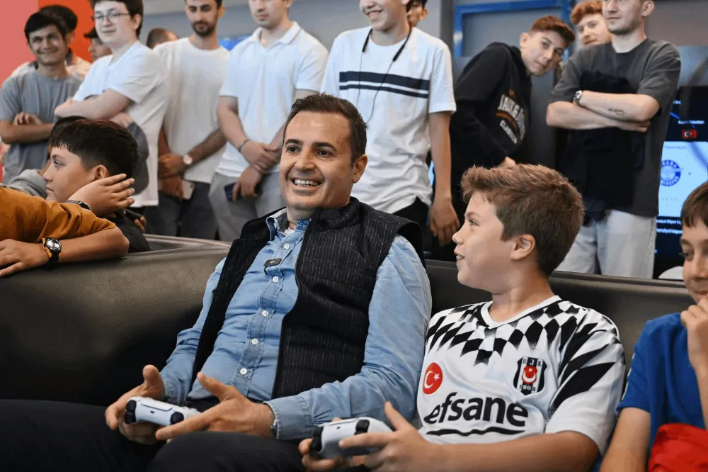 Büyükşehir’in E-Spor Turnuvasına Büyük İlgi