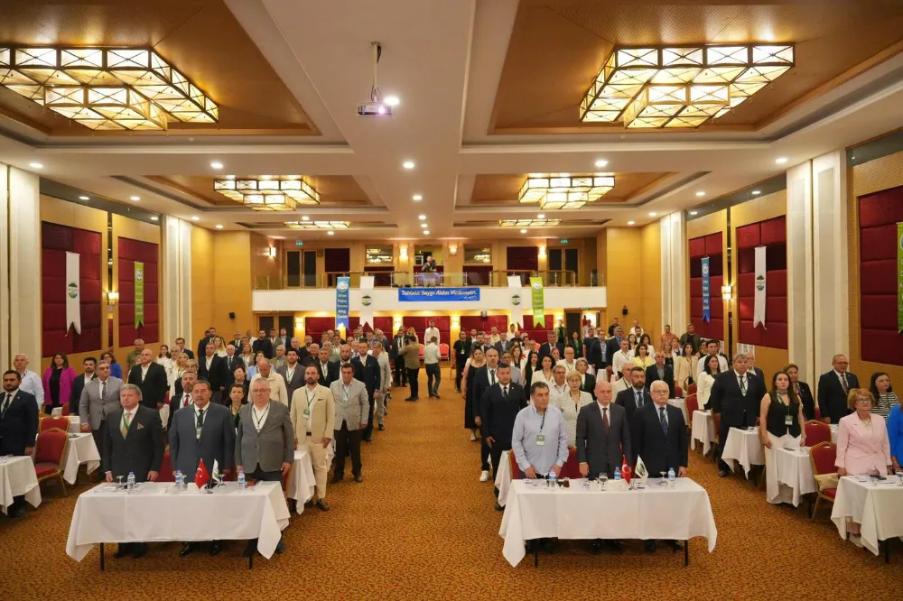 ÇEVRECİ BELEDİYELER BİRLİĞİ 2025 YILI 1. OLAĞAN MECLİS TOPLANTISI EDREMİT’TE GERÇEKLEŞTİ