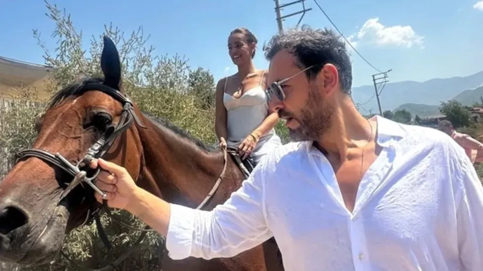 Bestemsu Özdemir evleniyor! Gelin alma görüntüleri sosyal medyayı salladı