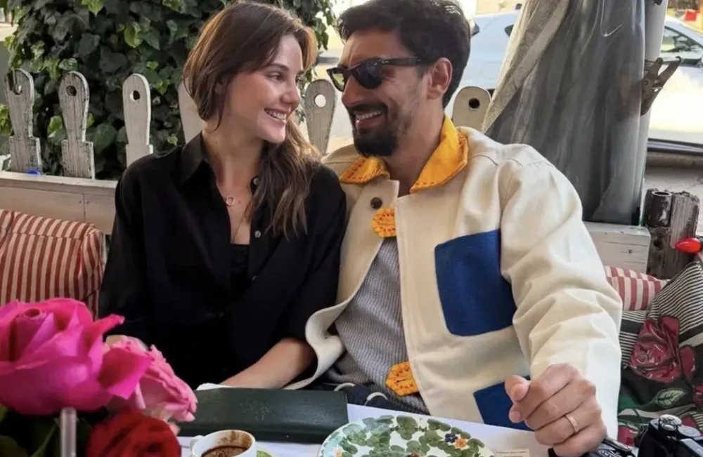 Alina Boz ile Umut Evirgen Roma’da aşk tazeledi