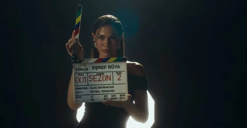 Eşref Rüya 2. sezon sete çıktı: Ulusoy ve Özdemir’den sürpriz kareler